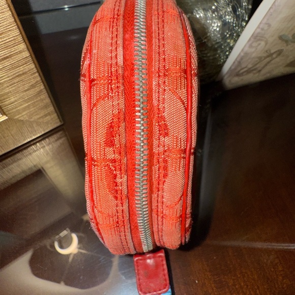 CHANEL Pre-Loved Vintage Red Cosmetic Case/Pouch with Strap - Picture 8 of 10